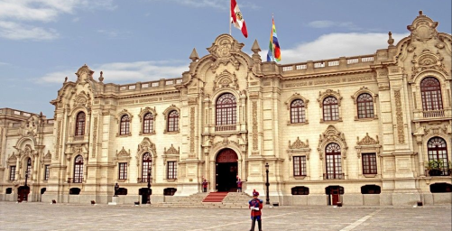 Día 1: Llegada a Lima